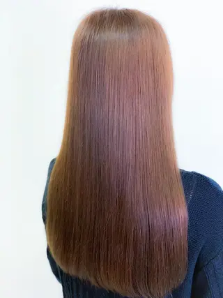 セミロング カラー モリシュンスケ /レイヤー/髪質改善のヘアスタイル