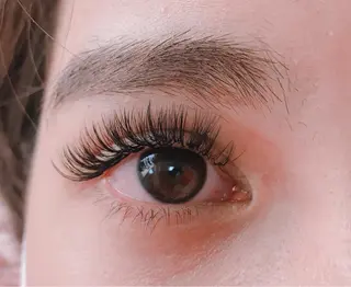 マツエク・マツパ Lovely Dollsの眉毛・アイブロウイメージ