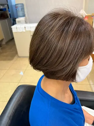 ミディアム 透明感カラー／ 艶髪／たなべだい🦖のヘアスタイル