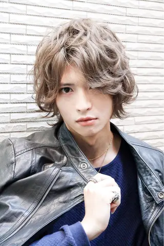 ミディアム カラー パーマ メンズ sherry所属・佐伯 りょうのヘアスタイル