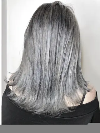 ミディアム カラー 髪質改善 カラー専門店のヘアスタイル