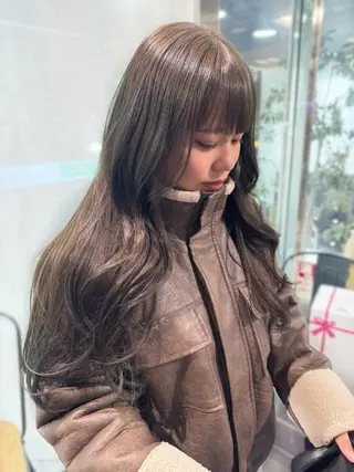 ロング カラー イザワ アヤ🐇のヘアスタイル