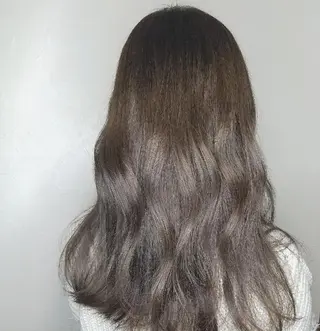 カラー ロング AHNKISM所属・増田 晃士のヘアスタイル