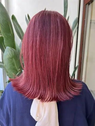 セミロング カラー ブリーチカラー🦖 岡部木乃夏のヘアスタイル