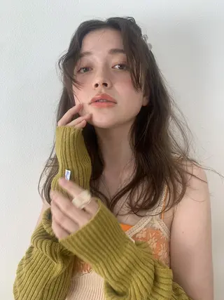 ロング 高坂 真凛のヘアスタイル