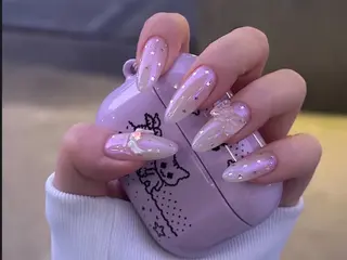 ネイル lucky nail 歌舞伎町のネイルデザイン