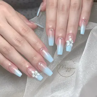 ネイル Maggie Nail🦩のネイルデザイン