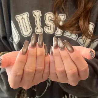 ネイル ibelu 神戸三宮店所属・藤本 七瀬のネイルデザイン