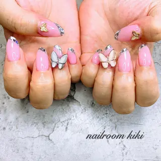 ネイル Salon de kiki所属・Salonde kikiのネイルデザイン