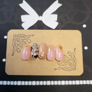 ネイル 矢野 美希のネイルデザイン