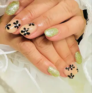 ネイル ネイルサロンエレノア所属・田端 笑理菜のネイルデザイン