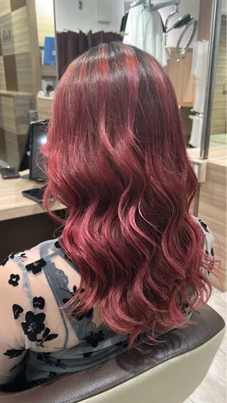 ロング カラー 塚下 怜菜のヘアスタイル