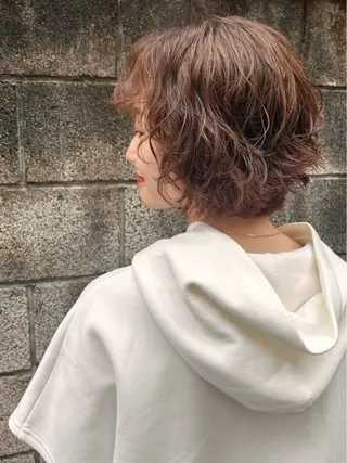 ショート カラー パーマ 🟦西荻窪ハイトーン 艶髪Yu-Ji🟦のヘアスタイル