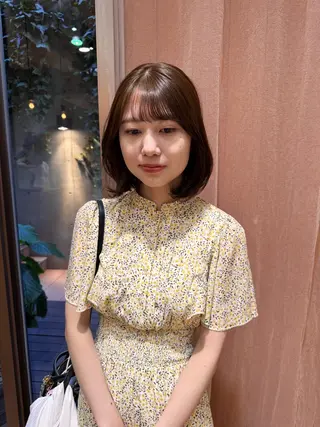ミディアム パーマ 大橋 芽衣のヘアスタイル