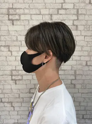ショート カラー ヘアアレンジ メンズ ブリーチなし艶カラー 東家のヘアスタイル