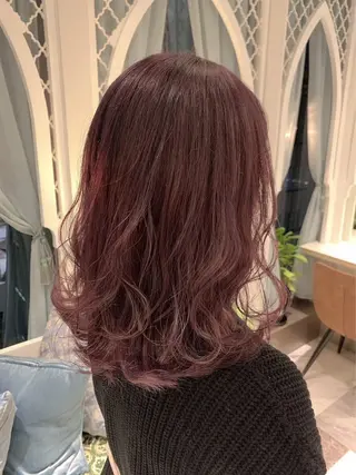 セミロング 服部大地/ブリーチ 無しWカラー髪質改善のヘアスタイル