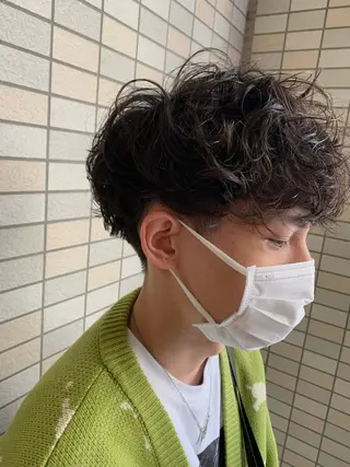 ミディアム カラー パーマ メンズ ainico.所属・明治神宮前 NANAMIのヘアスタイル