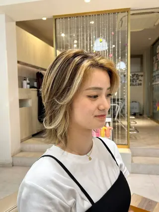 ミディアム カラー ヘアーメイクウィル野田阪神店所属・Yuu/レイヤー/ ハイライト/髪質改善のヘアスタイル