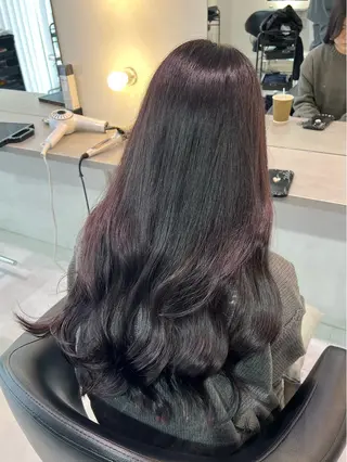 ロング VISION:ALLHAIR所属・VISION 巻幡野花のヘアスタイル