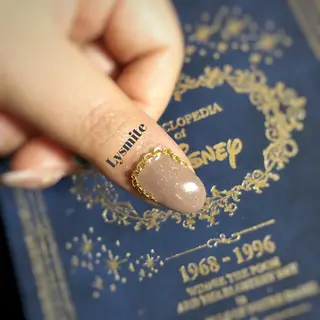 ネイル Lysmite所属・岩本 美香のネイルデザイン