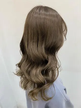 セミロング カラー エリアマネージャー 復活の大澤竜馬のヘアスタイル