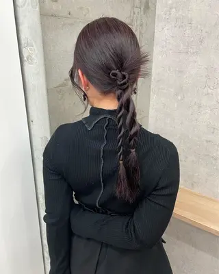 カラー ヘアアレンジ ブリーチ/ベージュ 💕/momoaのヘアスタイル