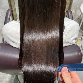 ロング フェザーパーマ🌙 毛流れ yuzukiのヘアスタイル