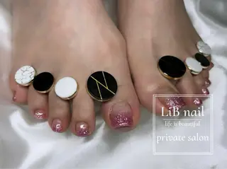 ネイル LiB nailのネイルデザイン