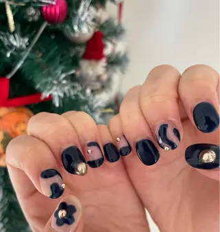 ネイル lore. nailのネイルデザイン