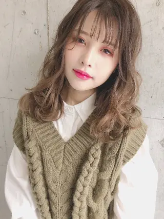 セミロング サロウィン銀座ray店所属・シノヅカ ケンゾーのヘアスタイル