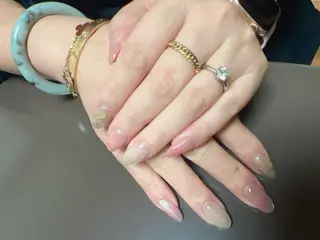 ネイル 吴 丹丹のネイルデザイン