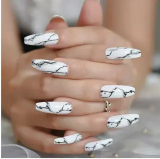 ネイル MORI ネイルのネイルデザイン