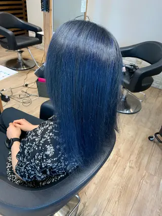 セミロング カラー 大久保 隆蔵のヘアスタイル