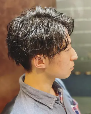 ミディアム パーマ メンズ HIRO GINZA barber shop神楽坂店所属・波岡 萩斗のヘアスタイル