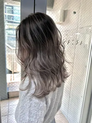カラー ブリーチ✨ハイライト 透明感カラー/アヤノのヘアスタイル