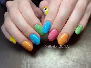 ネイル ネイルサロン& スクールGONAのネイルデザイン