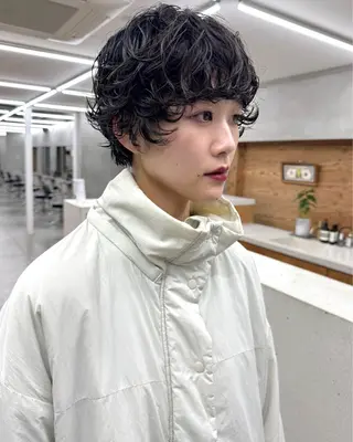 ショート パーマ ブリーチ/似合わせ Kaito🦕/栄のヘアスタイル