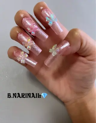 ネイル b.nari nailのネイルデザイン