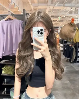 ロング カラー 🇺🇸海外デザイン iCON TOKYOのヘアスタイル