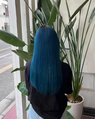 ロング 角田 満帆のヘアスタイル