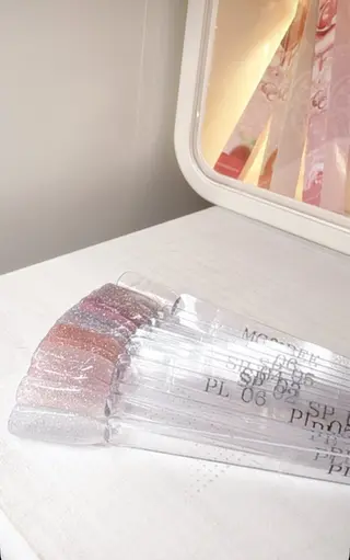 ネイル I Yのネイルデザイン