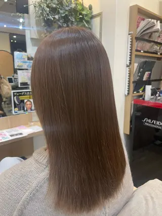 ロング カラー Fiona by ganesha【フィオナ バイ ガネイシャ】所属・八田 遥のヘアスタイル