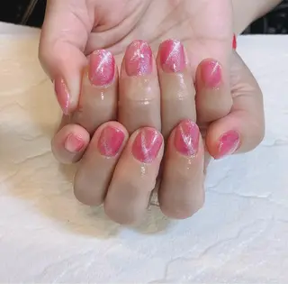 ネイル トータルビューティサロン cure所属・mika nailのネイルデザイン