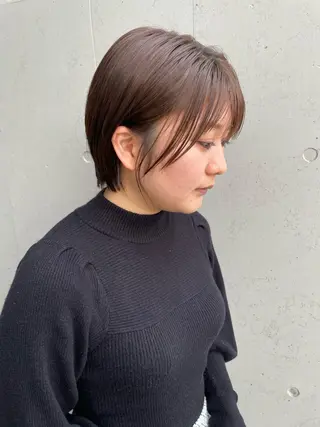 ショート 顔周り/透明感カラー アベ マホのヘアスタイル