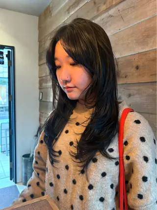 ミディアム カラー パーマ レイヤー/透明感/ ブリーチなし/わかなのヘアスタイル