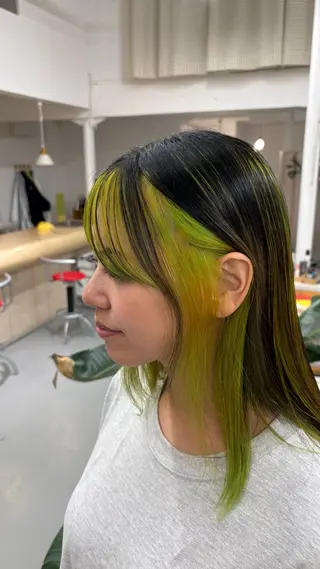 セミロング カラー HI所属・【HI】 樋口莉乃のヘアスタイル