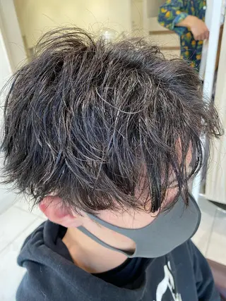 パーマ メンズ 佐々木 拓海のヘアスタイル