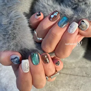 ネイル REINA W【今福鶴見店】のネイルデザイン