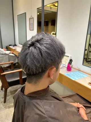 カラー メンズ NATSUMI 🐻‍❄️🤍のヘアスタイル