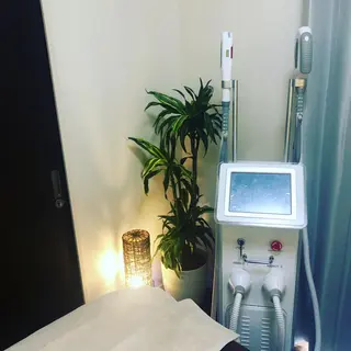 美肌脱毛と癒しのﾌﾟﾗｲﾍﾞｰﾄｻﾛﾝ。gratia~ｸﾞﾚｲﾃｨｱ~所属・gratia ~ｸﾞﾚｲﾃｨｱ~のエステ・リラクイメージ